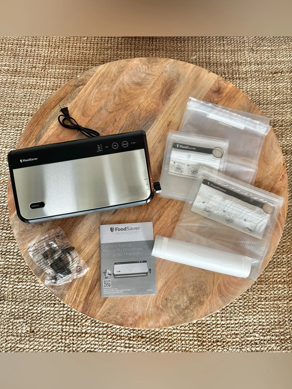 FoodSaver Vacuum Sealing System